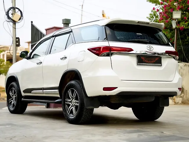 Used Toyota Fortuner [2016-2021] 2.8 4x2 MT [2016-2020] in Jaipur