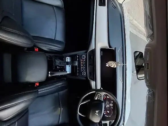 Used Mahindra Old Generation XUV700 AX 5 Diesel AT 7 STR [2021] in Lucknow