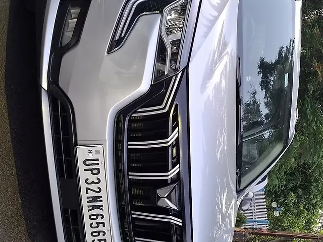 Used Mahindra Old Generation XUV700 AX 5 Diesel AT 7 STR [2021] in Lucknow