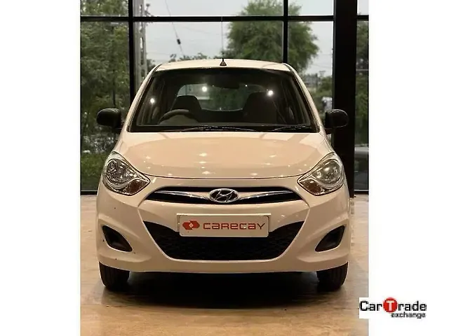 Used 2016 Hyundai i10 in Ahmedabad
