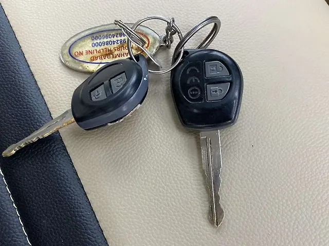 Used Maruti Suzuki Ciaz [2014-2017] VXi+ in Ahmedabad