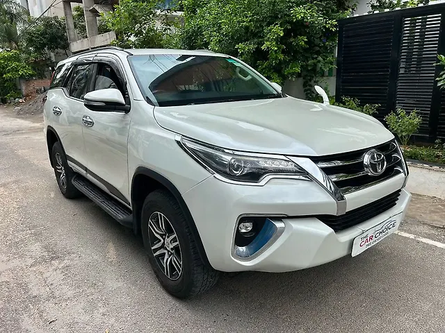 Used Toyota Fortuner [2016-2021] 2.8 4x2 AT [2016-2020] in Hyderabad