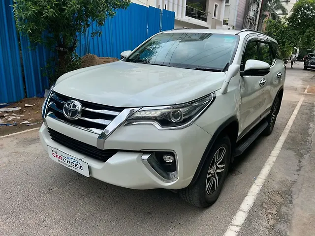 Used Toyota Fortuner [2016-2021] 2.8 4x2 AT [2016-2020] in Hyderabad