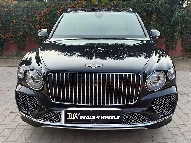Used 2024 Bentley Bentayga in Delhi