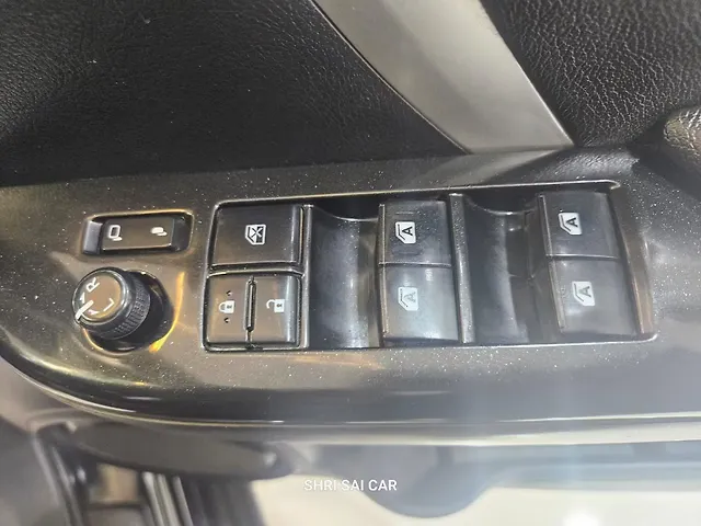 Used Toyota Fortuner [2016-2021] 2.8 4x2 AT [2016-2020] in Kanpur