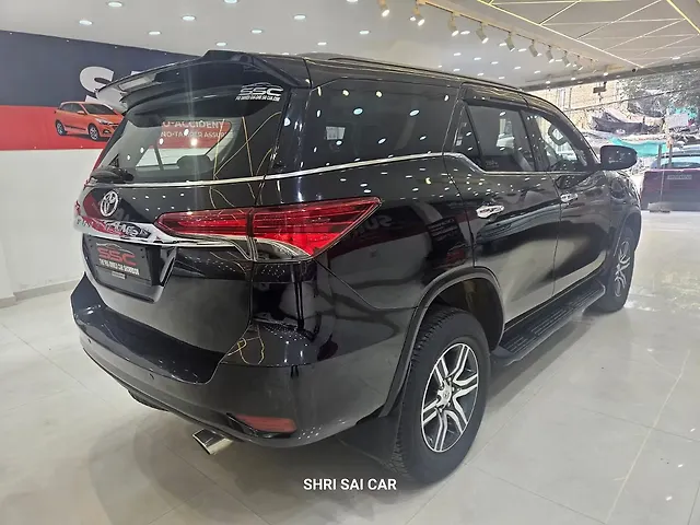 Used Toyota Fortuner [2016-2021] 2.8 4x2 AT [2016-2020] in Kanpur