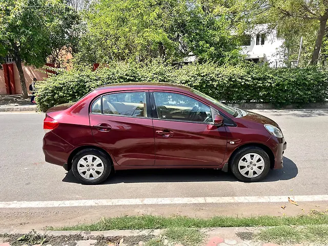 Used Honda Amaze [2016-2018] 1.2 S i-VTEC in Delhi