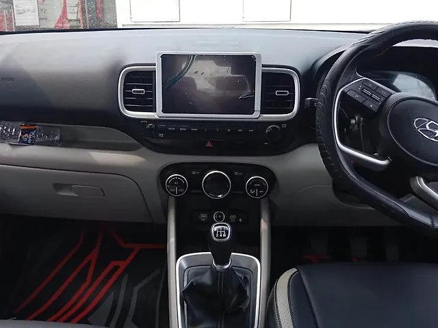 Used Hyundai Venue [2022-2023] SX 1.2 Petrol in Dehradun
