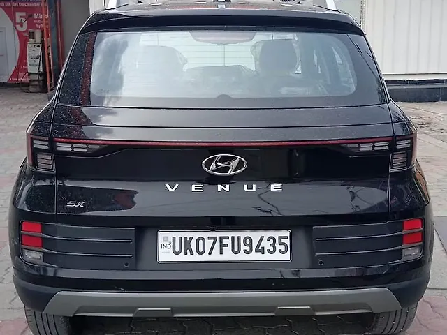 Used Hyundai Venue [2022-2023] SX 1.2 Petrol in Dehradun