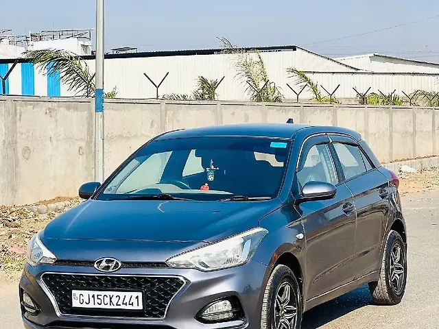 Used Hyundai i20 [2020-2023] Magna 1.2 MT [2020-2023] in Surat