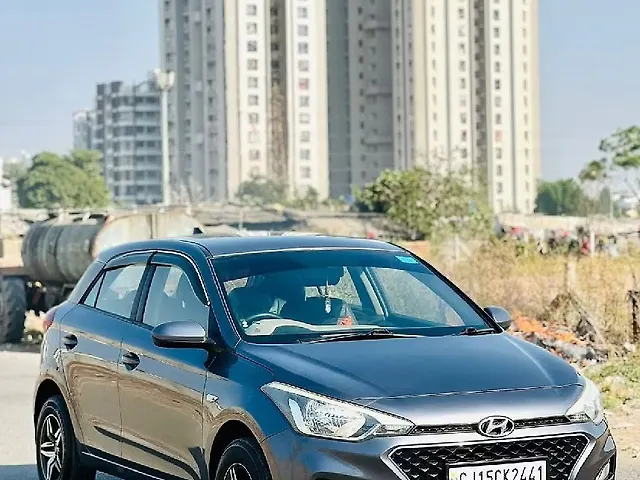 Used Hyundai i20 [2020-2023] Magna 1.2 MT [2020-2023] in Surat