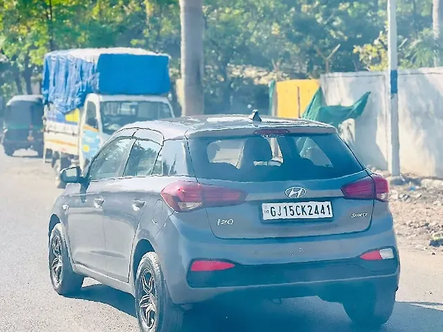 Used Hyundai i20 [2020-2023] Magna 1.2 MT [2020-2023] in Surat