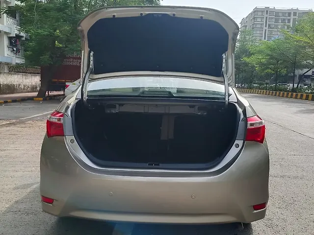 Used Toyota Corolla Altis [2014-2017] VL AT Petrol in Mumbai