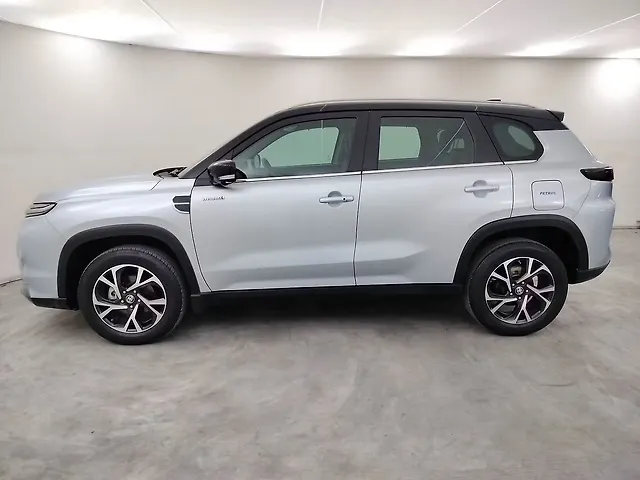 Used Toyota Urban Cruiser Hyryder V Hybrid [2022-2023] in Coimbatore