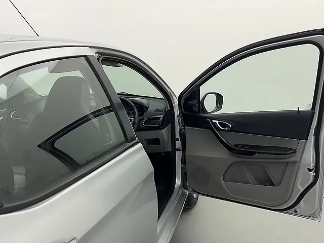 Used Tata Tiago [2016-2020] Revotron XZ in Delhi