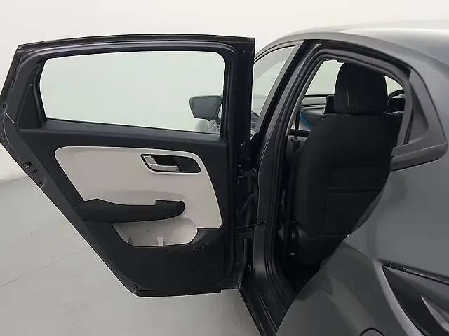 Used Tata Altroz [2020] [2020-2025] XZ Plus (S) in Delhi