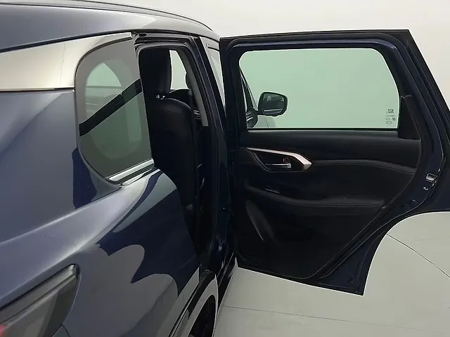 Used Maruti Suzuki Grand Vitara Alpha Plus Intelligent Hybrid eCVT [2023-2025] in Ghaziabad