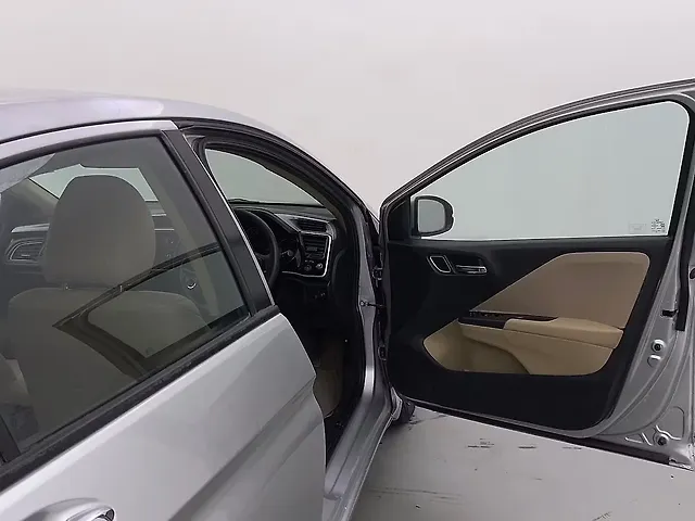 Used Honda City 4th Generation V CVT Petrol [2017-2019] in Gurgaon
