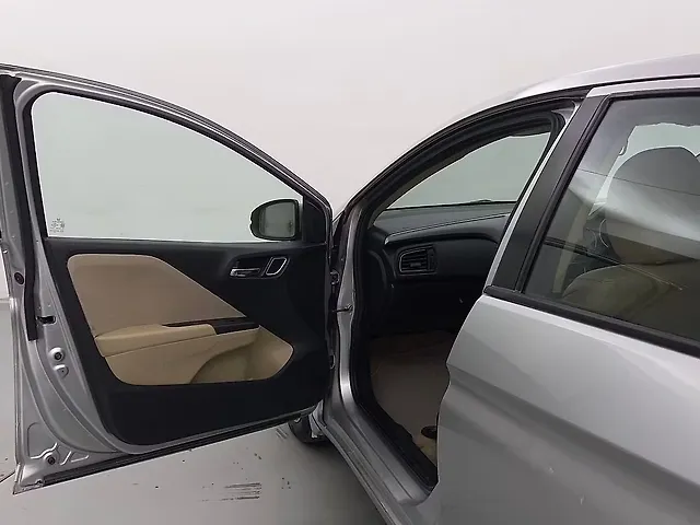 Used Honda City 4th Generation V CVT Petrol [2017-2019] in Gurgaon