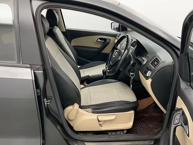 Used Volkswagen Polo [2014-2015] Highline1.2L (P) in Jaipur