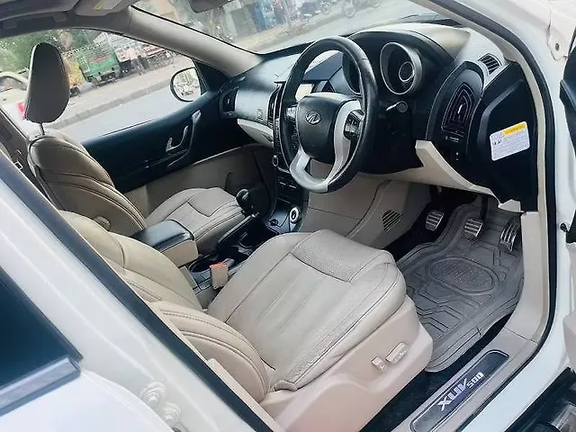 Used Mahindra XUV500 [2015-2018] W10 in Kanpur