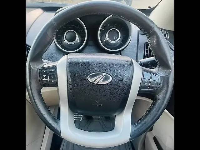 Used Mahindra XUV500 [2015-2018] W10 in Kanpur
