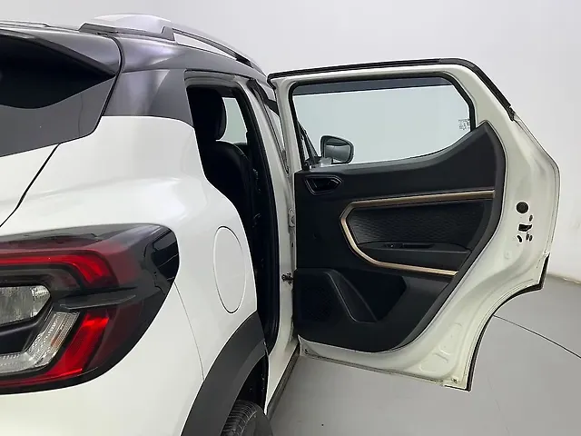Used Renault Kiger [2021-2022] RXT Turbo CVT in Kolkata