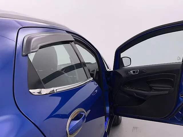 Used Ford EcoSport Titanium + 1.5L Ti-VCT AT [2019-2020] in Lucknow