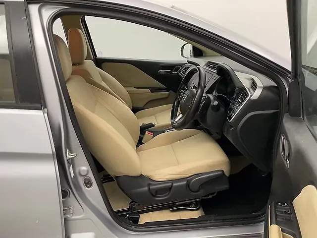 Used Honda City 4th Generation V CVT Petrol [2017-2019] in Jaipur