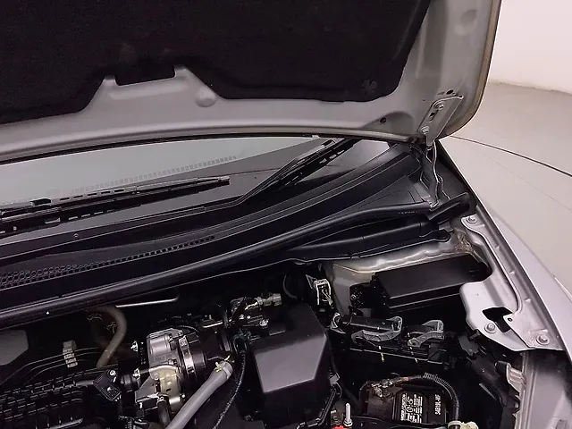 Used Honda Jazz V CVT in Lucknow