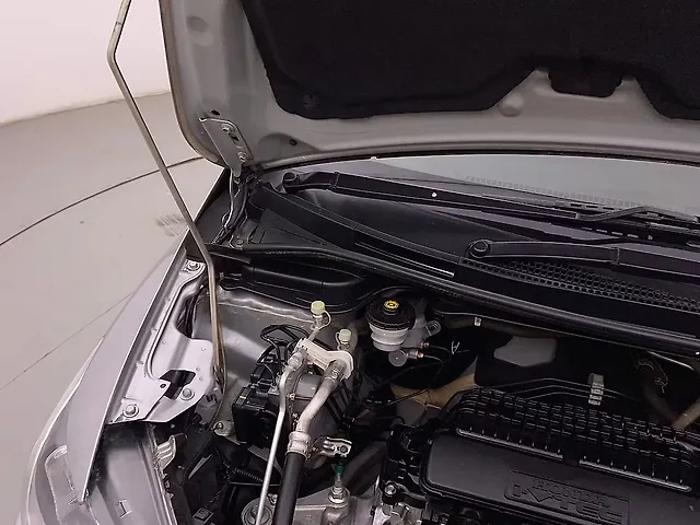 Used Honda Jazz V CVT in Lucknow