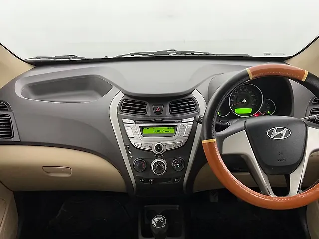 Used Hyundai Eon Sportz in Lucknow