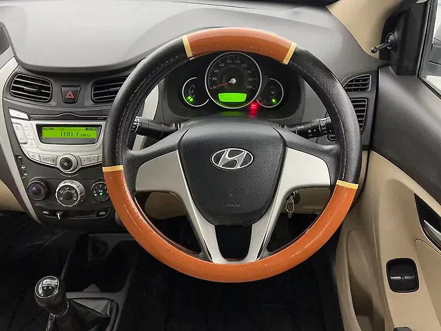 Used Hyundai Eon Sportz in Lucknow