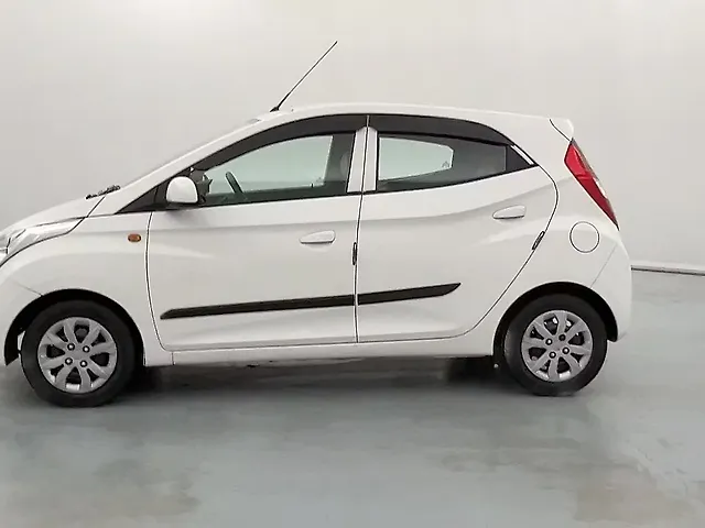 Used Hyundai Eon Sportz in Lucknow