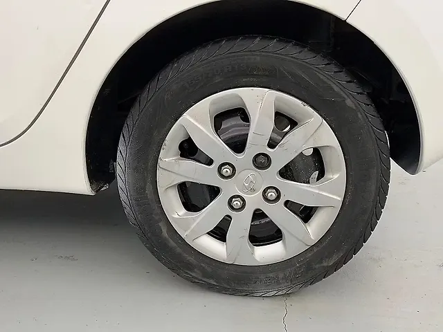Used Hyundai Eon Sportz in Lucknow