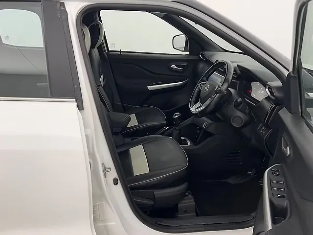 Used Nissan Magnite [2020-2024] XV Premium [2020] in Lucknow