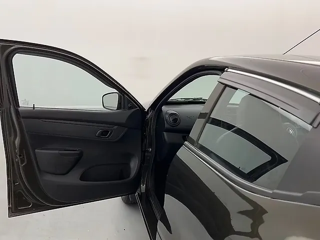Used Renault Kwid [2015-2019] 1.0 RXL AMT [2017-2019] in Lucknow
