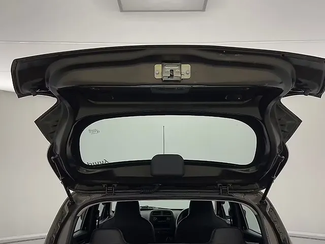 Used Renault Kwid [2015-2019] 1.0 RXL AMT [2017-2019] in Lucknow