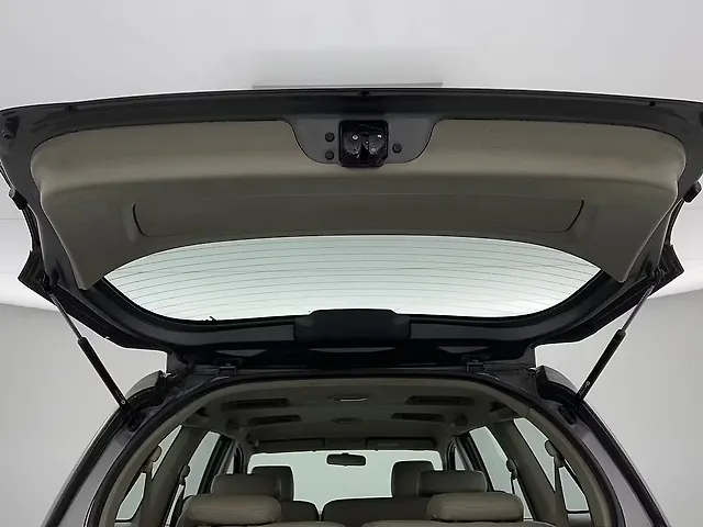 Used Toyota Innova [2012-2013] 2.5 GX 8 STR BS-III in Lucknow