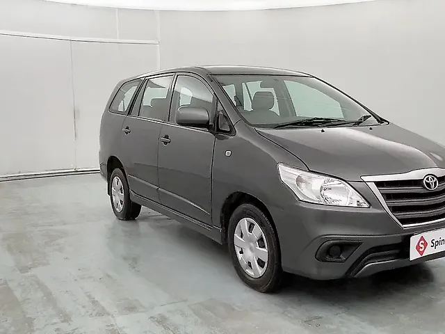 Used Toyota Innova [2012-2013] 2.5 GX 8 STR BS-III in Lucknow