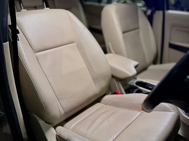 Used Ford Endeavour Titanium Plus 2.0 4x2 AT in Delhi