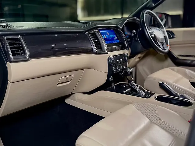 Used Ford Endeavour Titanium Plus 2.0 4x2 AT in Delhi