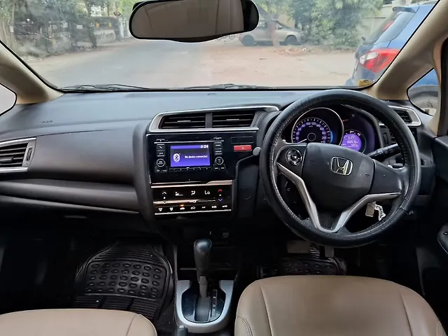 Used Honda Jazz [2015-2018] V Petrol in Lucknow