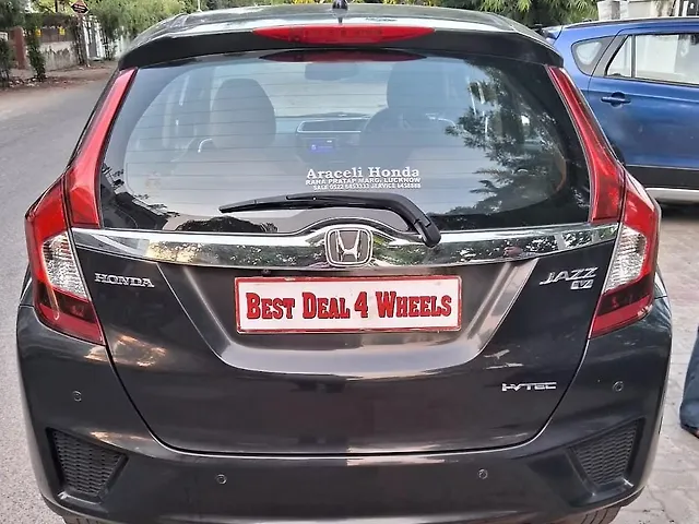 Used Honda Jazz [2015-2018] V Petrol in Lucknow