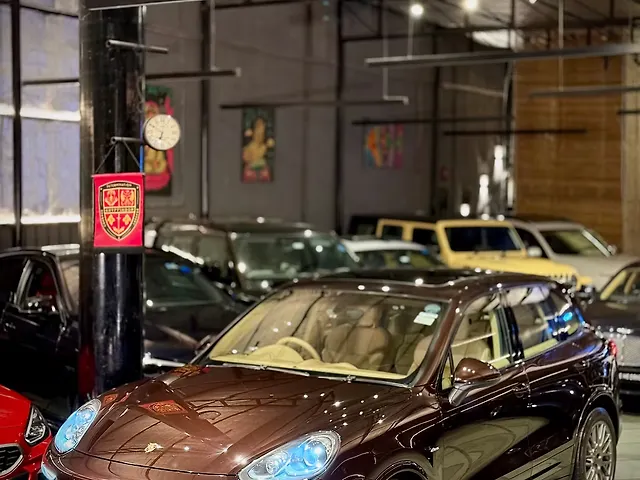 Used 2017 Porsche Cayenne in Delhi