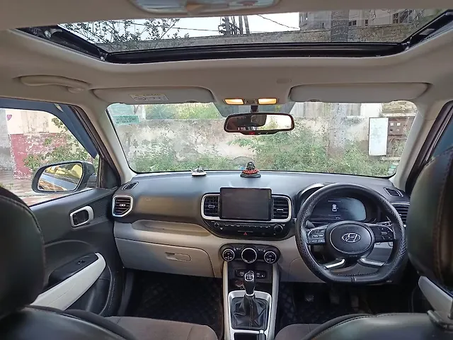 Used Hyundai Venue [2022-2023] SX 1.2 Petrol in Zirakpur