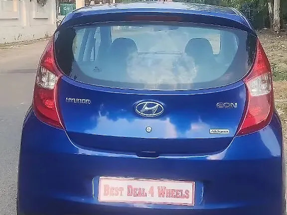 Used Hyundai Eon Magna + in Lucknow
