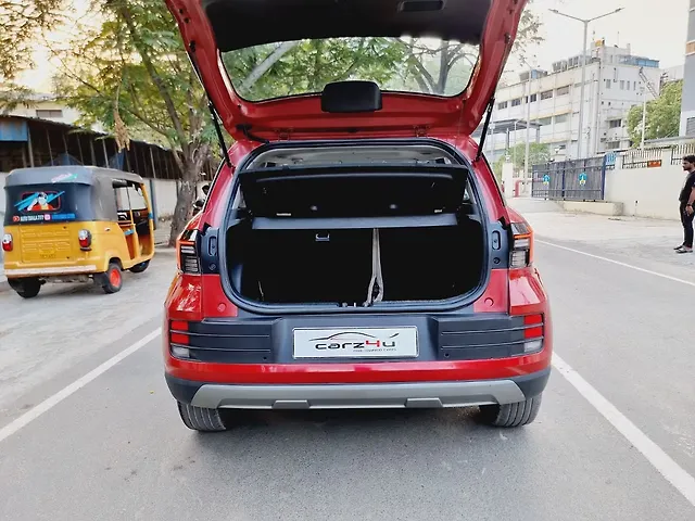 Used Hyundai Venue [2022-2023] SX 1.2 Petrol in Chennai