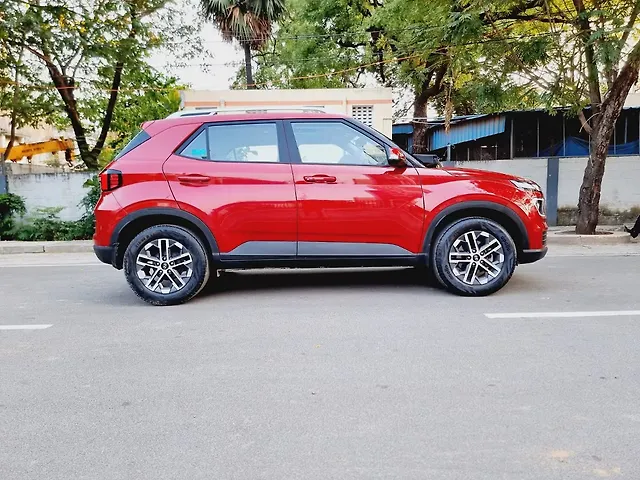 Used Hyundai Venue [2022-2023] SX 1.2 Petrol in Chennai