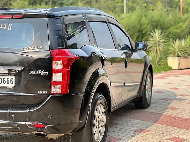 Used Mahindra XUV500 [2015-2018] W10 1.99 in Lucknow